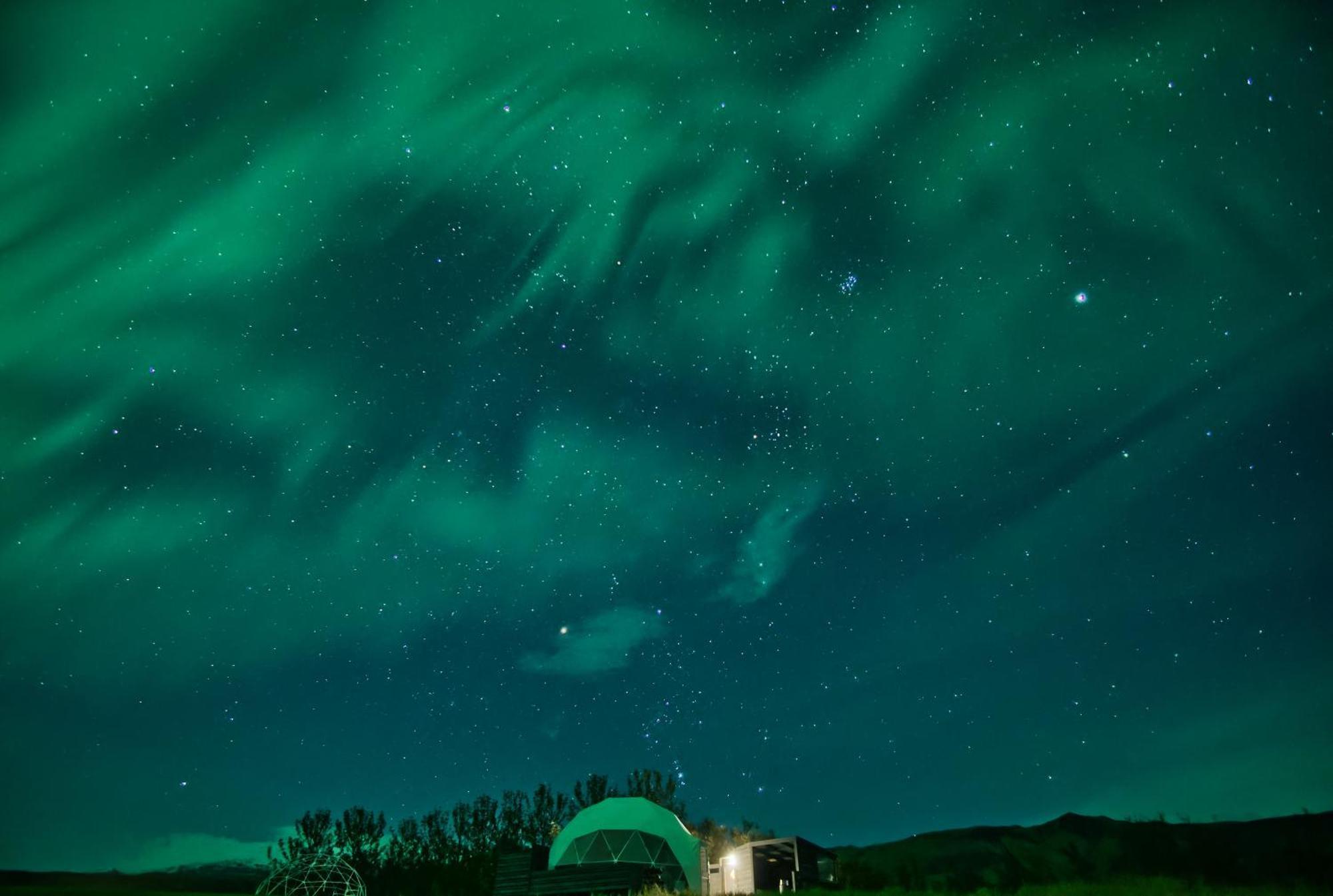 Aurora Dome - South Coast Iceland 크볼스뵈들뤼르 외부 사진